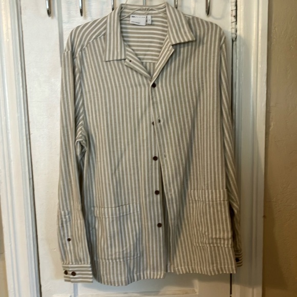 ASOS Other - ASOS DESIGN relaxed shirt in beige and white stripe